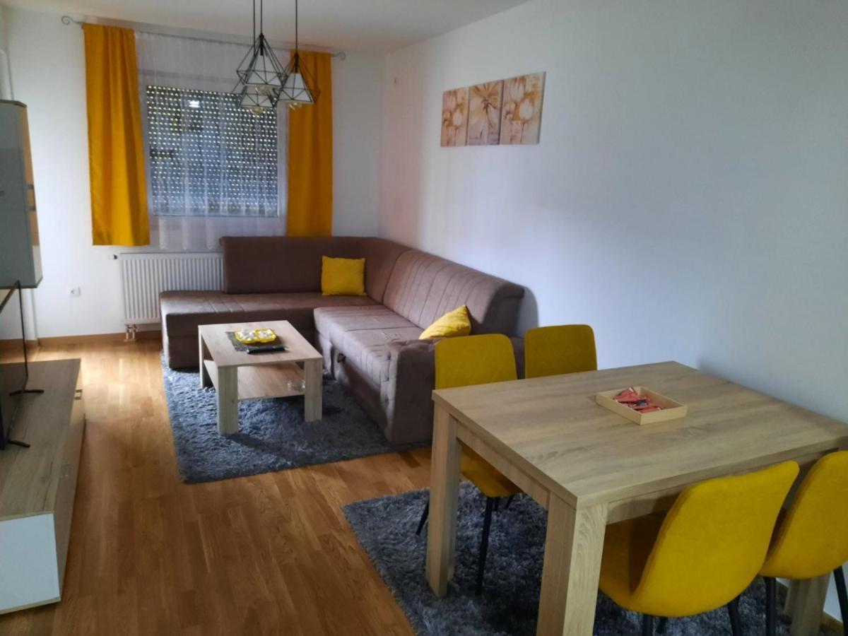 Apartman Bulevar Doboj Bagian luar foto